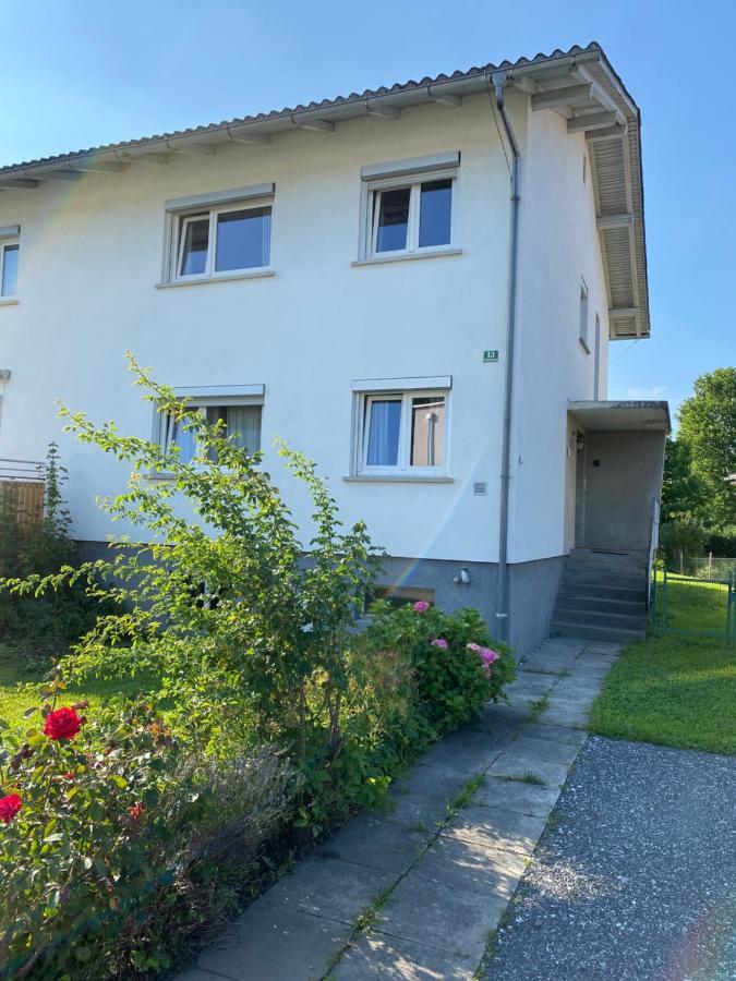 WOHNUNG OBERGESCHOSS mit 3 Schlafzimmer in ruhiger Gegend Mader Exterior foto